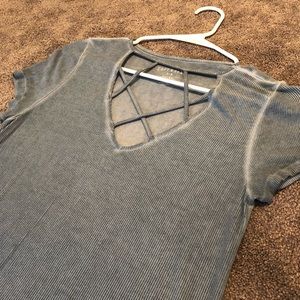 3/$16✨Blue American Eagle top